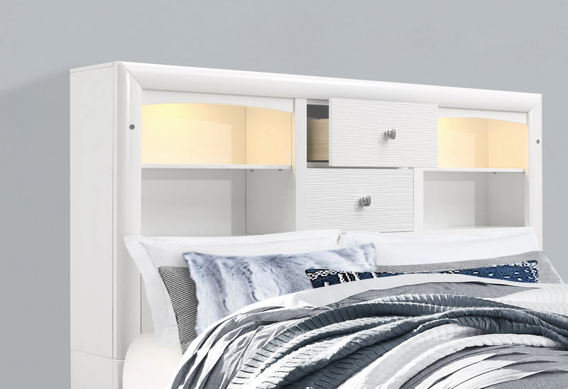 Jordyn Bed Group