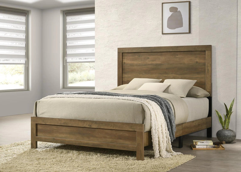 B526 Knotty Oak Bed